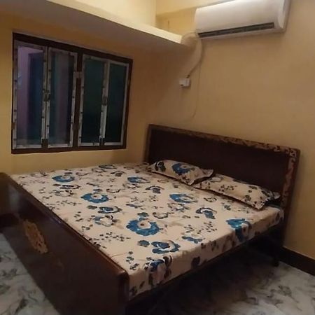 Aadi Shakti Bhawan Otel Ayodhya Dış mekan fotoğraf