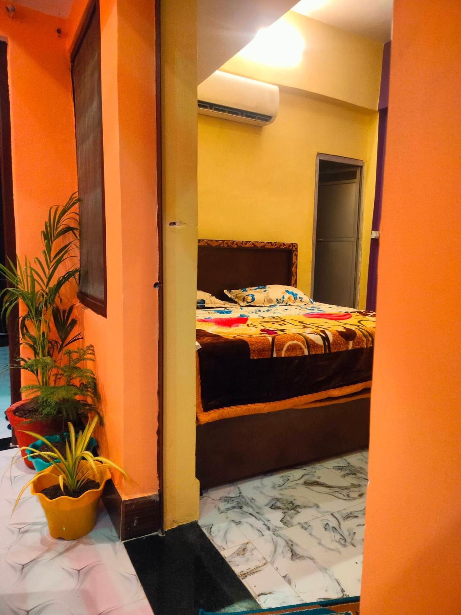 Aadi Shakti Bhawan Otel Ayodhya Dış mekan fotoğraf
